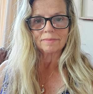 Meet your Posher, Mary-lou